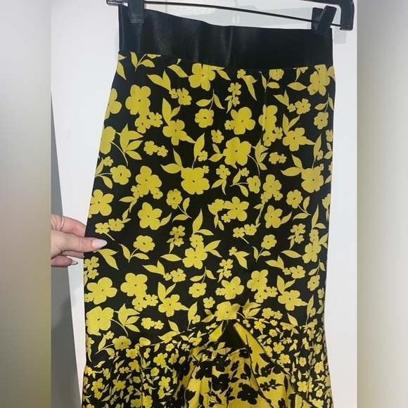 New! Alice + Olivia Sueann Silk Asymmetric Tiered Ruffle Floral Skirt 💛 size 2 - Picture 8 of 15